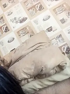 Snapshot of Veronica-Celie chatting on March 12, 2026, 9:15 am Veronica-Celie online show from March 12, 2026, 9:15 am