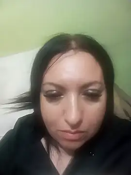 Veronica-Celie online show from May 3, 2026, 11:44 pm