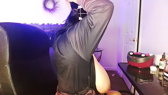 Snapshot of AlyssiaAmoreXO chatting on March 29, 2026, 4:07 pm AlyssiaAmoreXO online show from March 29, 2026, 4:07 pm