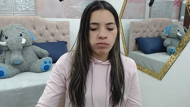 Leah Means  online show from January 29, 2025, 12:35 pm