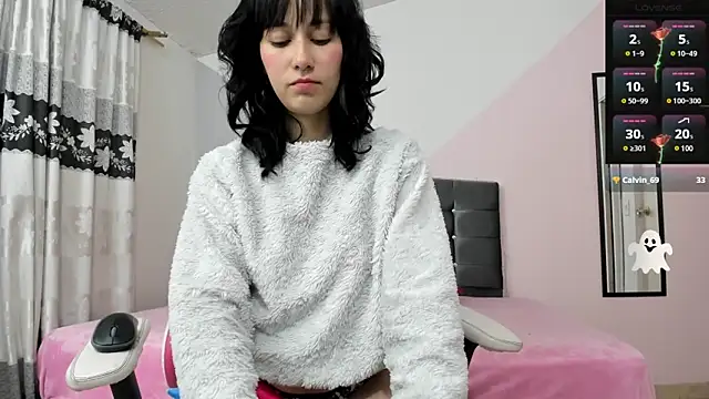 Snapshot of Camcrush__ chatting on December 16, 2024, 10:45 pm Camcrush   online show from December 16, 2024, 10:45 pm