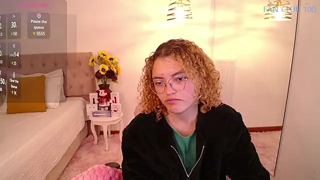 Missbrave1 online show from December 20, 2024, 12:08 am