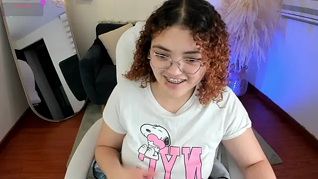 Snapshot of Missbrave1 chatting on October 26, 2025, 10:47 pm Missbrave1 online show from October 26, 2025, 10:47 pm