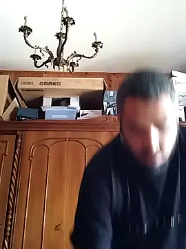 Snapshot of Dikkiduohottt chatting on October 17, 2025, 12:52 pm Dikkiduohottt online show from October 17, 2025, 12:52 pm