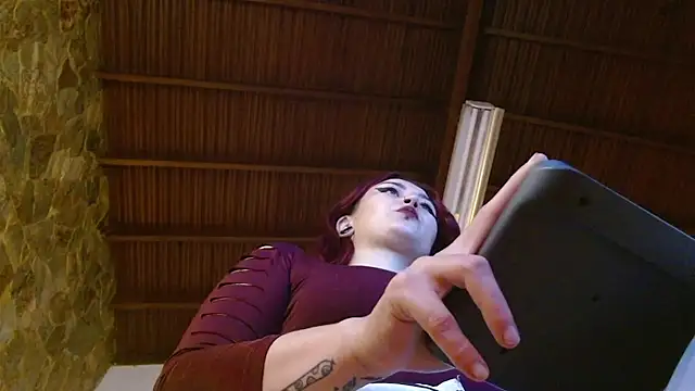 Snapshot of madame_ibby chatting on October 21, 2025, 11:55 am madame ibby online show from October 21, 2025, 11:55 am