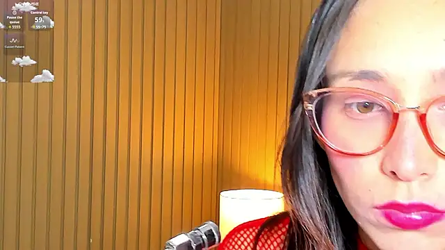 doll bella  online show from March 19, 2026, 8:02 pm