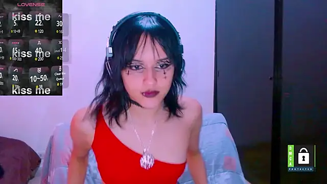 lizeth darks online show from February 15, 2025, 12:43 pm