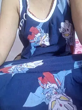 Snapshot of Melody_Shyla chatting on October 13, 2025, 11:38 pm Melody Shyla online show from October 13, 2025, 11:38 pm