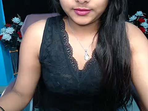 Snapshot of Wish_Queen chatting on January 5, 2025, 6:46 am Wish Queen online show from January 5, 2025, 6:46 am