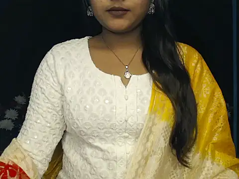Snapshot of Wish_Queen chatting on January 18, 2025, 8:31 am Wish Queen online show from January 18, 2025, 8:31 am