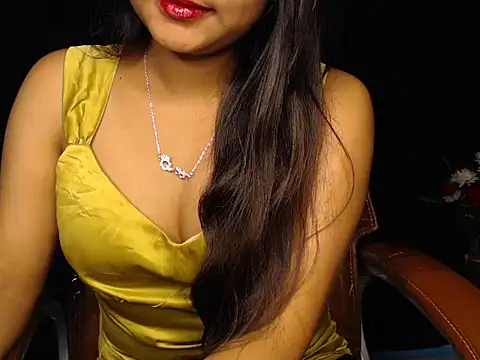 Snapshot of Wish_Queen chatting on February 26, 2025, 12:14 pm Wish Queen online show from February 26, 2025, 12:14 pm