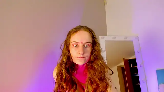 L1ittle kitty  online show from October 13, 2025, 5:29 am