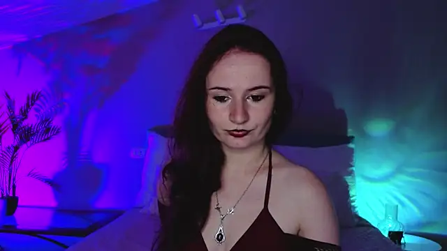 L1ittle kitty  online show from August 7, 2026, 5:42 am