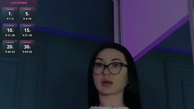 AllisonSky online show from April 27, 2026, 3:21 pm