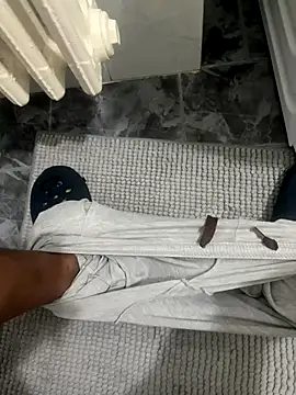 Lecatore80 online show from November 8, 2025, 6:13 am