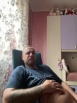 Lecatore80 online show from February 1, 2026, 2:37 pm