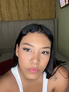 AbbieJons online show from December 17, 2024, 8:21 pm