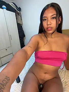 AbbieJons online show from March 28, 2026, 4:56 am