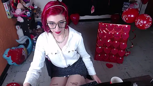 MissMiia2 online show from February 19, 2025, 4:33 pm