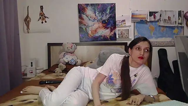 Iren online show from February 3, 2025, 3:42 am
