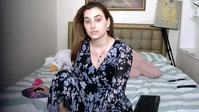 Iren online show from June 24, 2026, 3:44 pm
