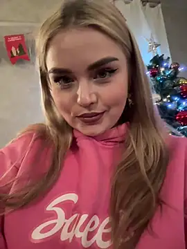 April Vance online show from December 9, 2024, 9:06 am