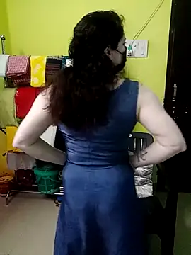 Snapshot of Raja_Ranii chatting on March 1, 2025, 6:35 am Raja Ranii online show from March 1, 2025, 6:35 am