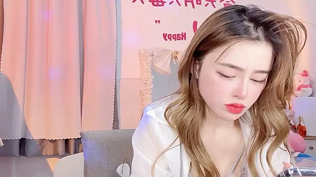 Snapshot of Carly_1 chatting on January 9, 2025, 4:06 pm Carly 1 online show from January 9, 2025, 4:06 pm