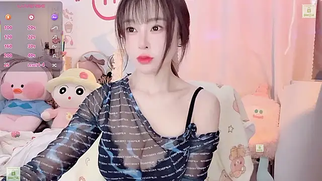 Carly 1 online show from January 18, 2026, 2:43 pm