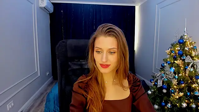 Snapshot of NaturalBeaty chatting on December 10, 2024, 7:05 am NaturalBeaty online show from December 10, 2024, 7:05 am