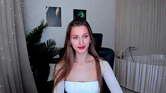 NaturalBeaty online show from September 27, 2025, 3:33 am