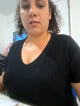 litha luna online show from October 21, 2025, 12:17 pm