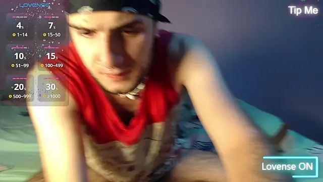 Dante Bear  online show from November 22, 2025, 2:21 am