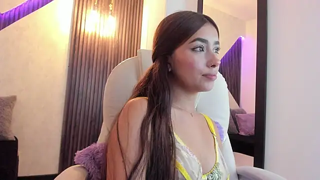 Snapshot of laurin_clauz_ chatting on February 14, 2025, 9:53 pm laurin clauz  online show from February 14, 2025, 9:53 pm