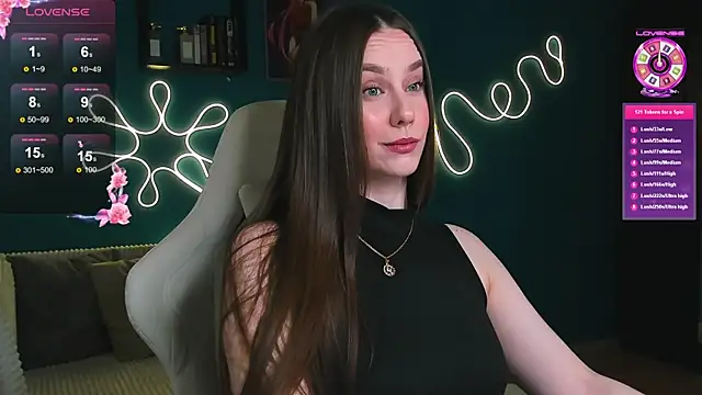 katie taylorr online show from October 15, 2025, 10:32 pm