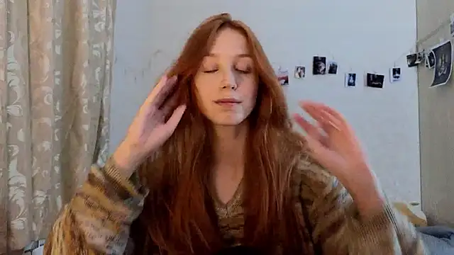 Mary Av online show from December 3, 2024, 1:21 pm