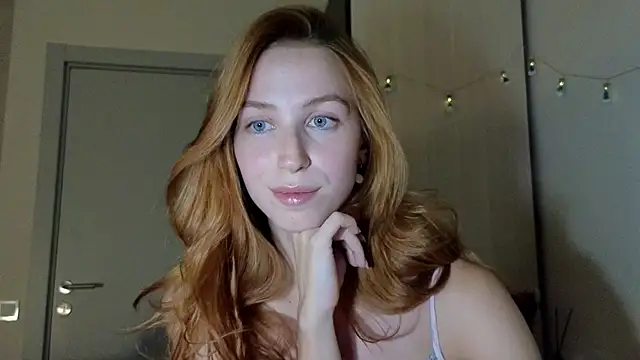 Mary Av online show from September 21, 2025, 7:48 pm