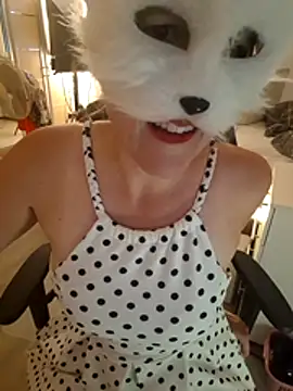 Hexe12346 online show from June 16, 2026, 4:20 pm