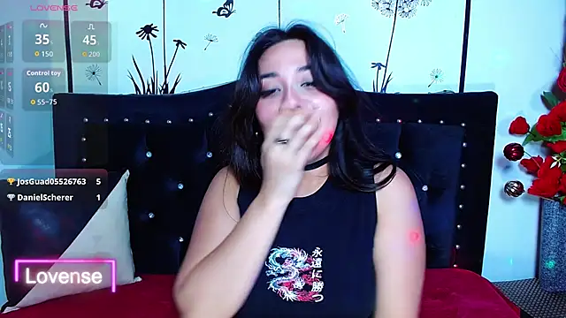 Snapshot of Lune_Claire chatting on February 18, 2026, 2:51 am Lune Claire online show from February 18, 2026, 2:51 am