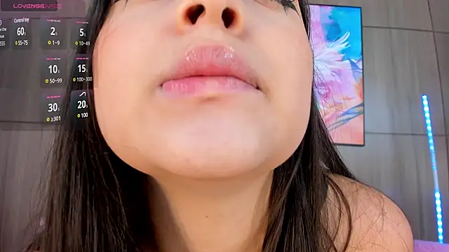 MiaKay1 online show from January 23, 2025, 9:39 am