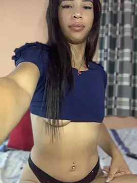 Snapshot of Nicole_cute1 chatting on February 18, 2025, 8:27 am Nicole cute1 online show from February 18, 2025, 8:27 am