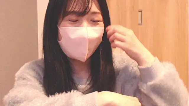 Snapshot of IORio2 chatting on December 9, 2024, 10:22 am IORio2 online show from December 9, 2024, 10:22 am