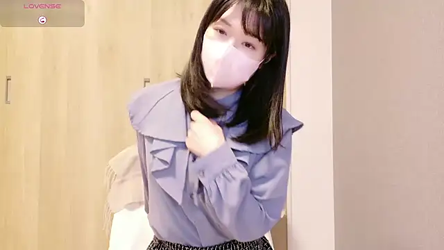 Snapshot of IORio2 chatting on March 19, 2025, 8:32 pm IORio2 online show from March 19, 2025, 8:32 pm