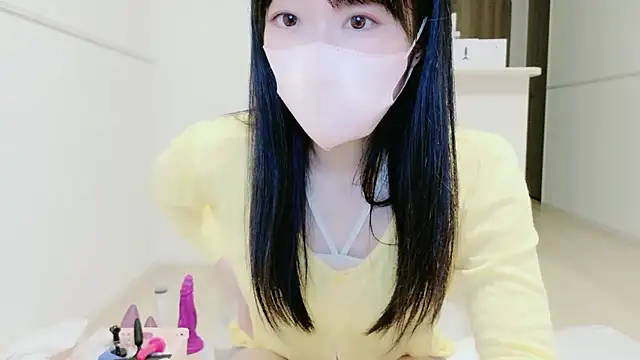 Snapshot of IORio2 chatting on October 20, 2025, 5:13 pm IORio2 online show from October 20, 2025, 5:13 pm