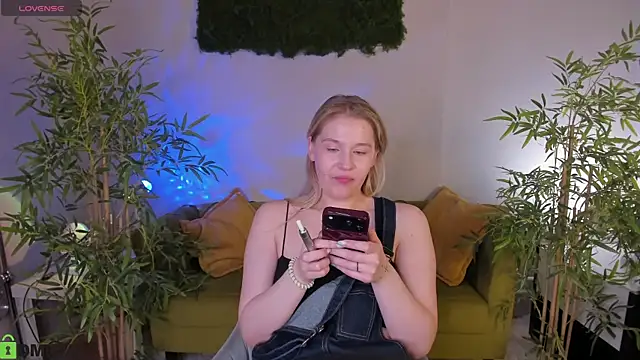 Colleen Blake online show from June 29, 2026, 5:24 pm