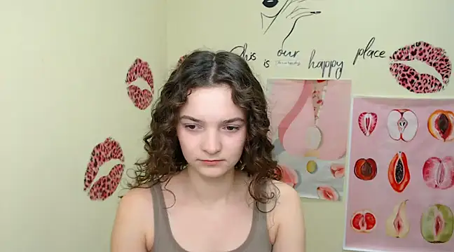 Snapshot of _SusieSu_ chatting on December 14, 2024, 1:16 pm  SusieSu  online show from December 14, 2024, 1:16 pm