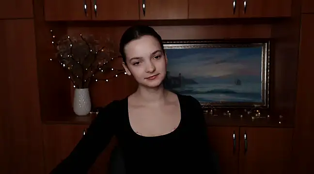 Snapshot of _SusieSu_ chatting on December 17, 2024, 1:16 pm  SusieSu  online show from December 17, 2024, 1:16 pm