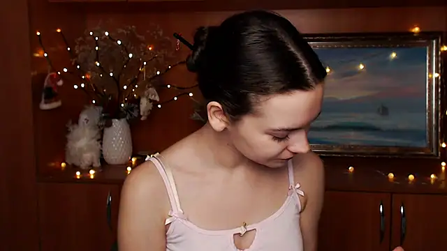 Snapshot of _SusieSu_ chatting on December 26, 2024, 9:33 am  SusieSu  online show from December 26, 2024, 9:33 am