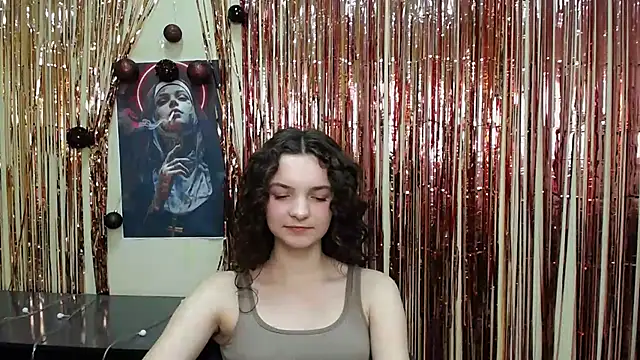 Snapshot of _SusieSu_ chatting on January 3, 2025, 3:55 pm  SusieSu  online show from January 3, 2025, 3:55 pm