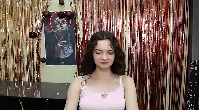 Snapshot of _SusieSu_ chatting on January 9, 2025, 10:52 am  SusieSu  online show from January 9, 2025, 10:52 am